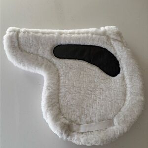 Equifit Essentials Hunter Pad